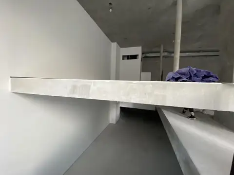 Local en Venta en Parque Chacabuco, USD 500.000