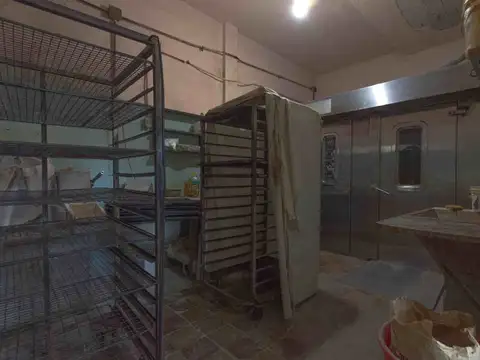 Galpon en Venta en Ramos Mejia, USD 280.000