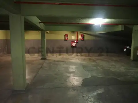 Av. Belgrano 700, Piso 0