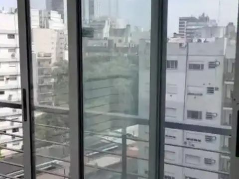 Tres ambientes Torre moderna cochera y amenities