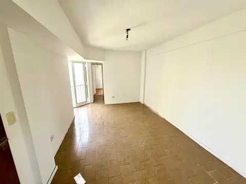 Avenida Forest al 300