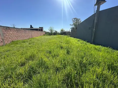 Terreno en Venta en Andino, USD 12.000