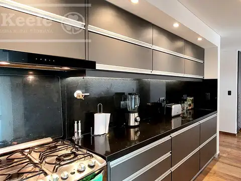 Casa en Venta en Guillermo E Hudson, USD 290.000