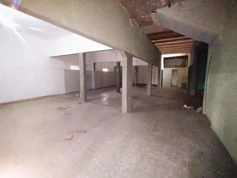 Local en Venta 50 años