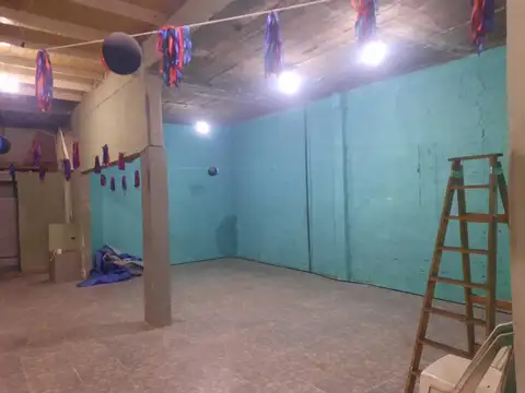 Local en Venta 50 años