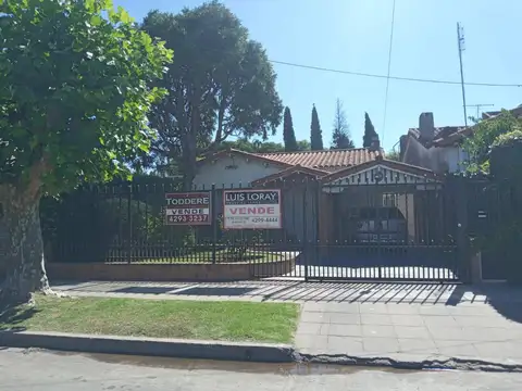 PEDRO ETCHEGOYEN 400