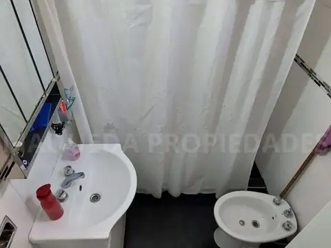 Depto Tipo Casa en Alquiler de 2 dormitorios