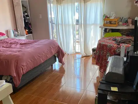 Amplio inmueble 3 dormitorios