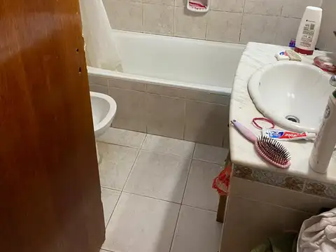 Joaquin V. Gonzalez 2700