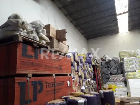 Alquiler de Galpón en Venezuela 322, Cipolletti