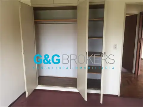 Buenos Aires, Esquina Luis Maria Drago