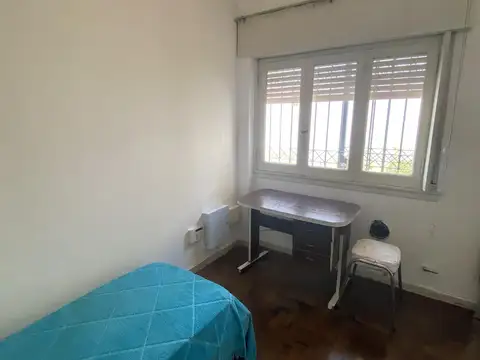 Depto Tipo Casa en Venta 60 años