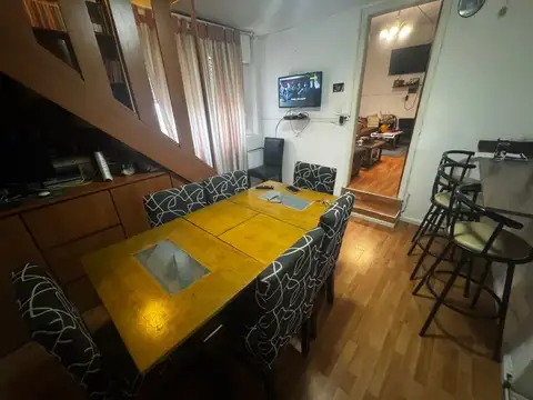 Depto Tipo Casa 3 ambientes con 1 baño