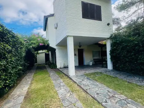 Casa en Venta al Este