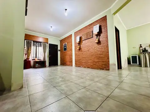 Casa en Venta en Lanus Este, USD 150.000