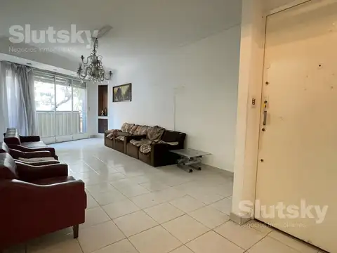 Av Corrientes al 4700