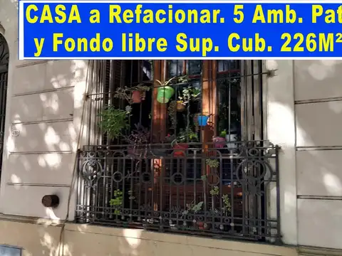 Casa en Venta con 1 cochera