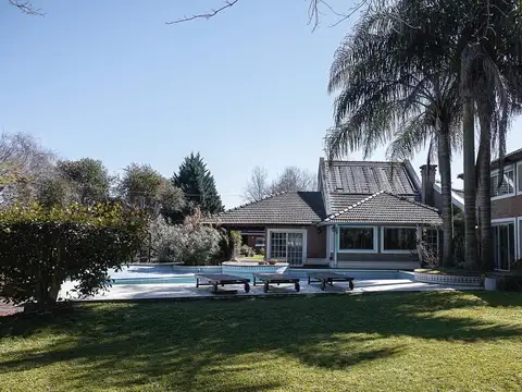 Casa con 4 dormitorios en Pilar Del Lago- Pilar