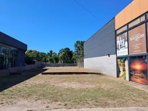 Amplio terreno de 170mts² en el ingreso a Mar de Ajo!