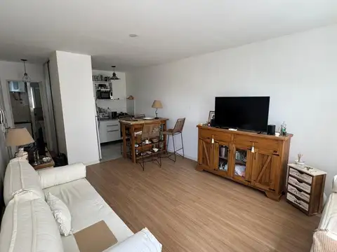 MONOAMBIENTE EN VENTA EN SANTOS LUGARES C/BALCON