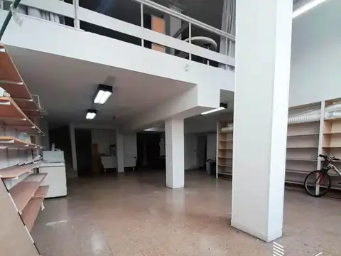 Local en Venta en Centro, USD 380.000