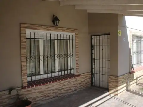 Casa en venta en Castelar