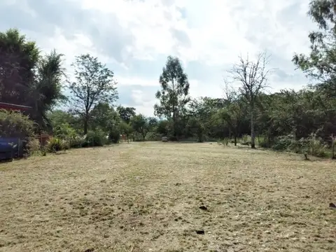 Los Reartes- Se vende Terreno de 692m2