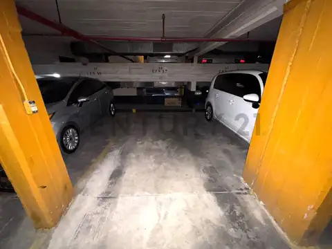 Avenida San Martín 5700, Piso 0