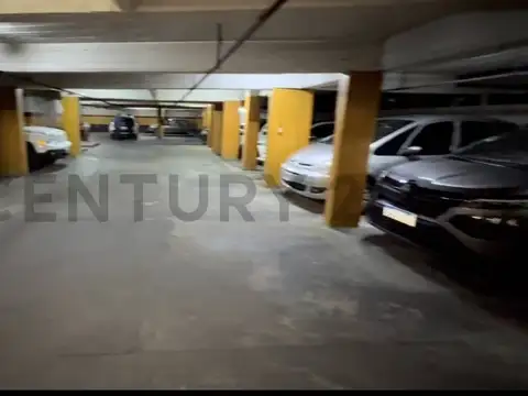 VENTA COCHERA FIJA TECHADA EN VILLA DEVOTO / VILLA DEL PARQUE