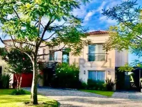 av del golf 1785 , Piso 0