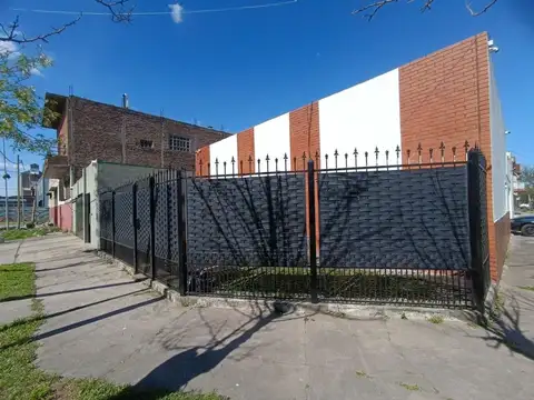 Venta Casa 3 ambientes con cochera en Gerli