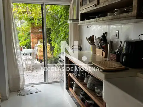Alquila casa de 3 dormitorios, con amplios espacios en Rincón del Indio, Punta del Este