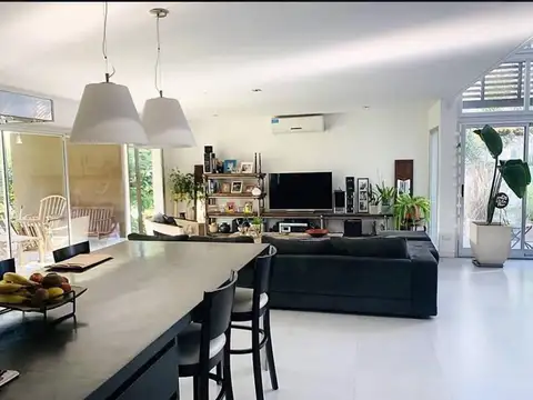 Casa en Barrio Dorrego en Quilmes centro