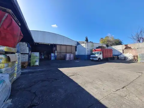 DEPÓSITO COMERCIAL EN VENTA LA PLATA