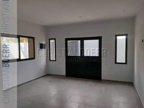 Depósito de 800m² cub. a estrenar