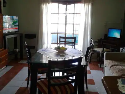 Depto Tipo Casa en Venta en Floresta, USD 113.000