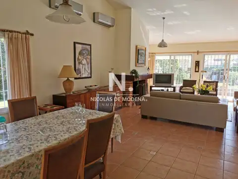 Casa en Venta en Cantegril, USD 590.000