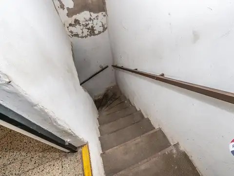 Local en Alquiler 48 años