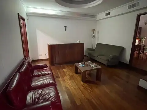 Casa en Venta en Castelar Sur, USD 200.000