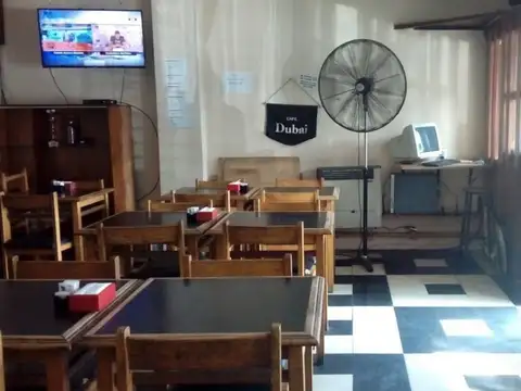 España 2700, Piso PB