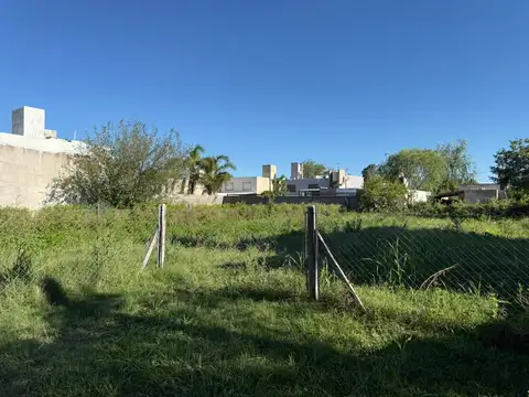 Venta de terreno Apto Duplex  con escritura en Barrio Nuevo Urca cerca de Valle Escondido