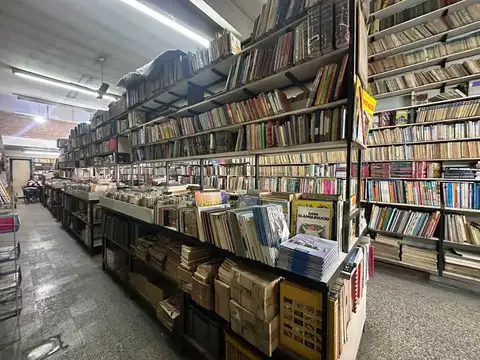 Local en Alquiler 75 años