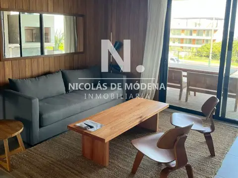 En  venta  apartamento de 2 dormitorios y 2 baños Manantiales