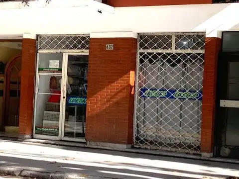 Local en Venta en Billinghurst al 400 y Sarmiento