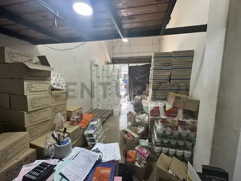 Local en Venta 40 años