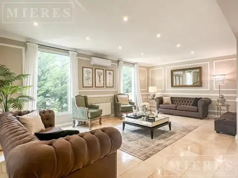 Casa en venta sobre lote a la laguna Barrio Costas Puertos