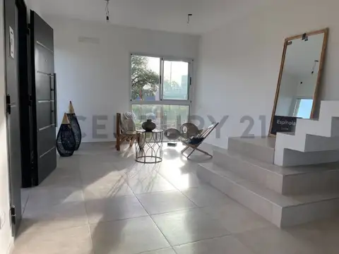 Casa en Venta en Manuel B Gonnet, USD 155.000