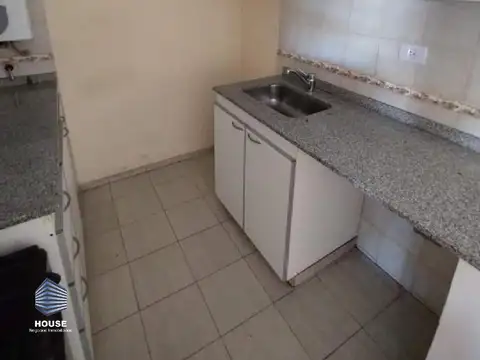 DEPARTAMENTO DE 1 DORMITORIO EN VENTA EN BARRIO CENTRO