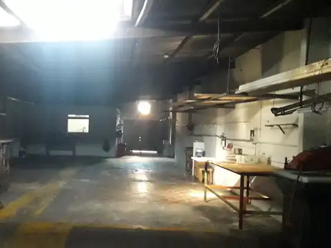 Galpon en Alquiler en Lomas del Millon, $ 900.000