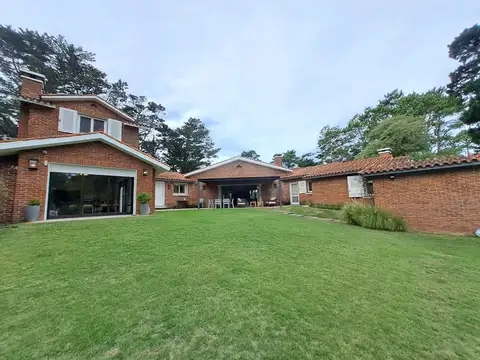 Calle Madrid esq Alonso Perez